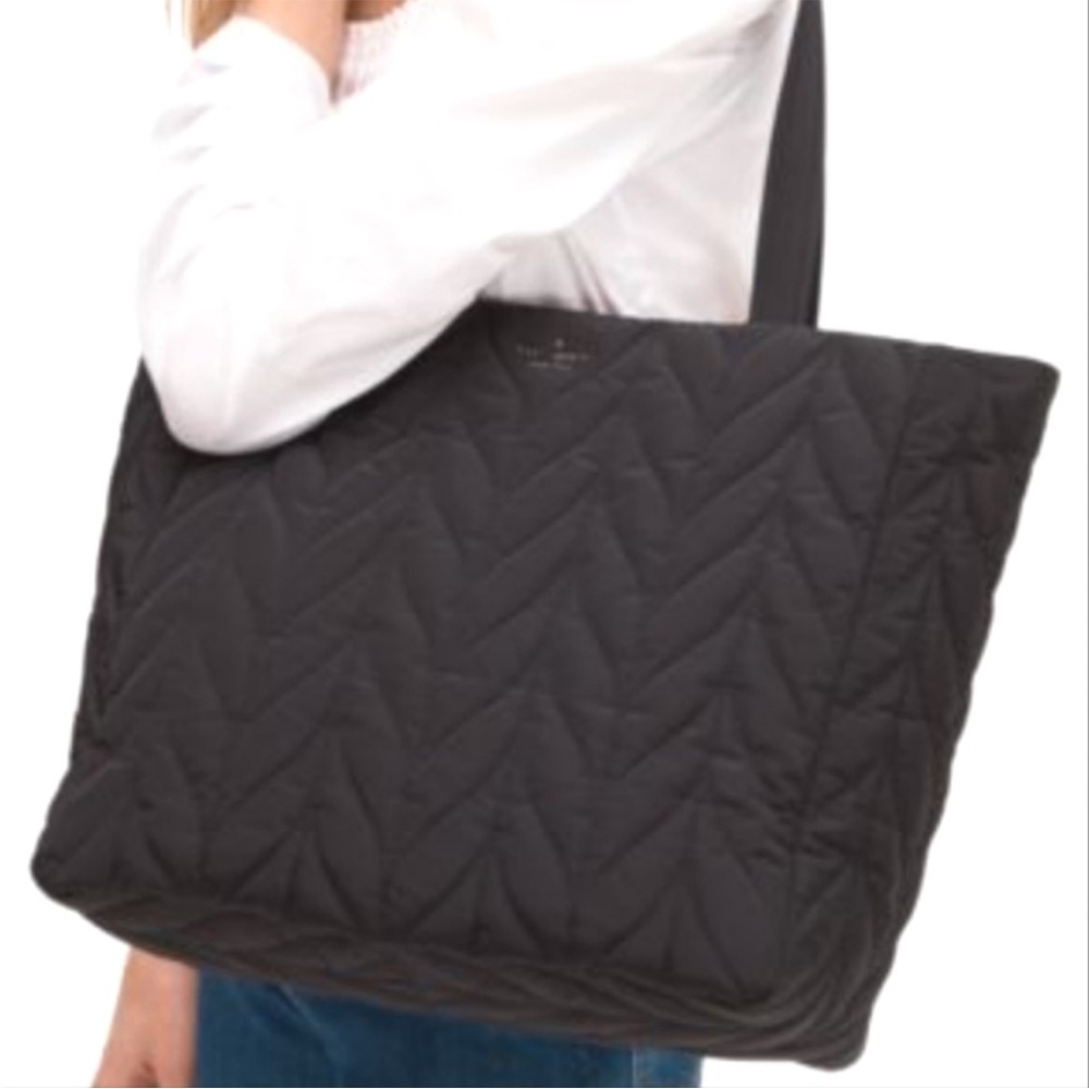 Like new Kate Spade Large Ellie Quilted Tote Handbag